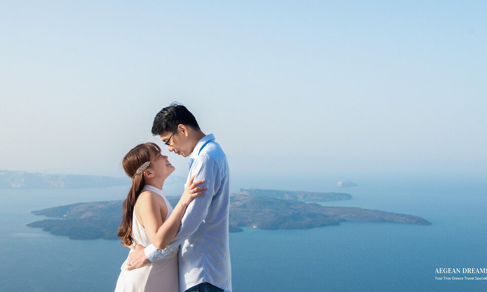 Romantic Honeymoon Vacation in Greece with Photoshoot in Santorini