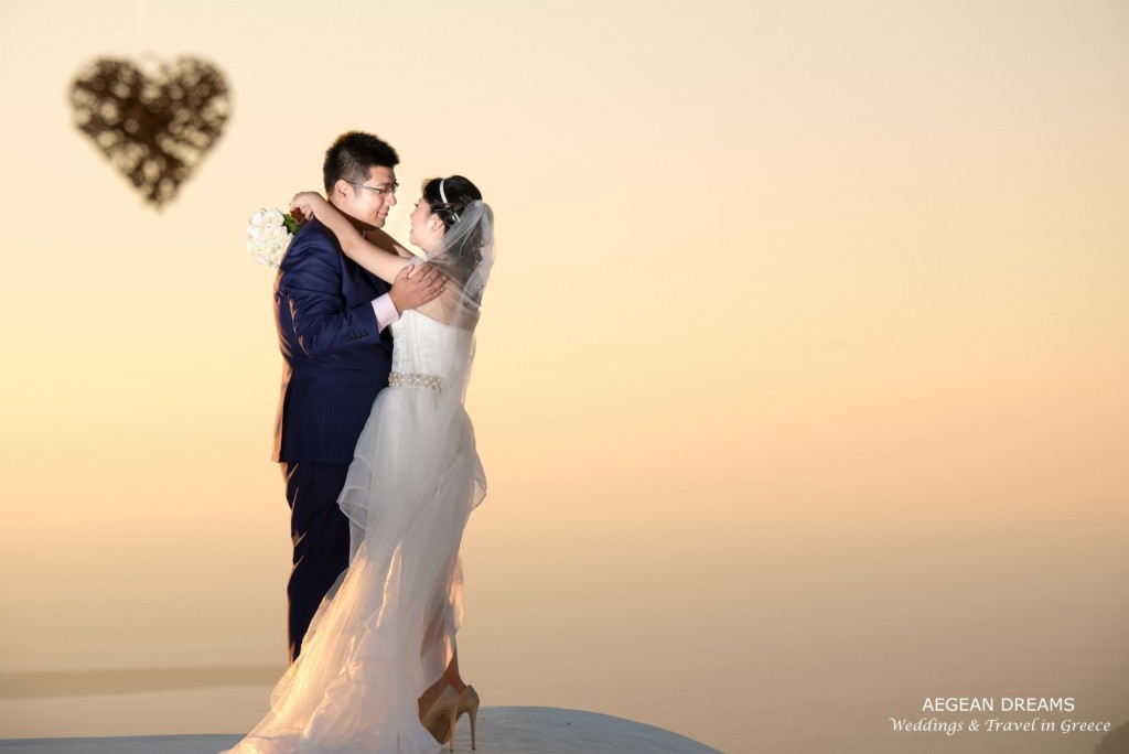 honeymoon santorini wedding travel greece tracy 2